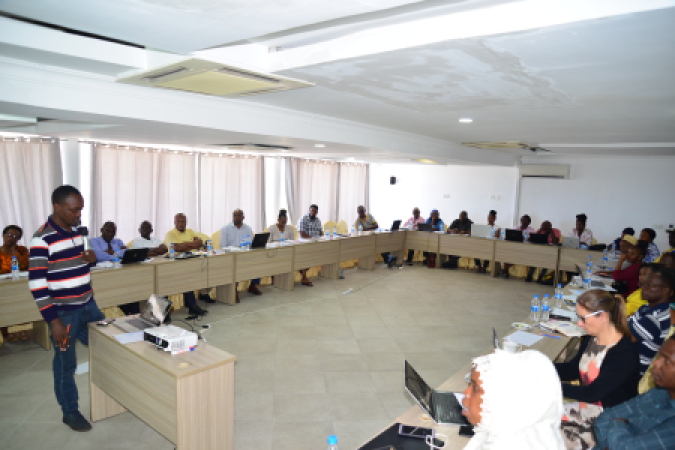 THE AFRICAN CITIES RESEARCH CONSORTIUM